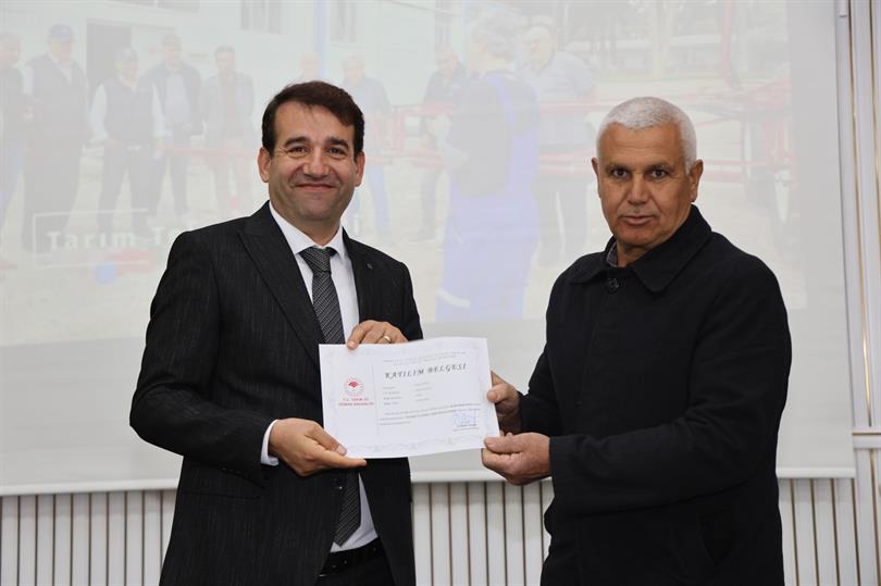 Karaisalı ilçesinde “Güvenli Traktör Kullanımı Eğitimi”