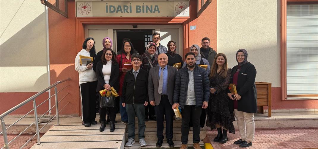 ÖĞRETMENLER GÜNÜNÜ KUTLADIK