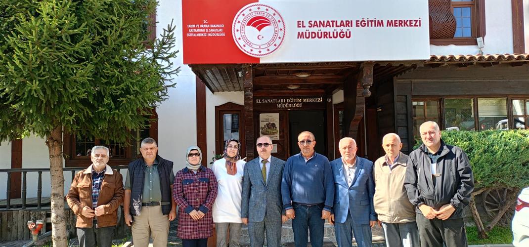 Müdürlügümüzden emekli olan ve Müdürlügümüzde yeni göreve başlayan personellerimiz için düzenlenen yemek programı