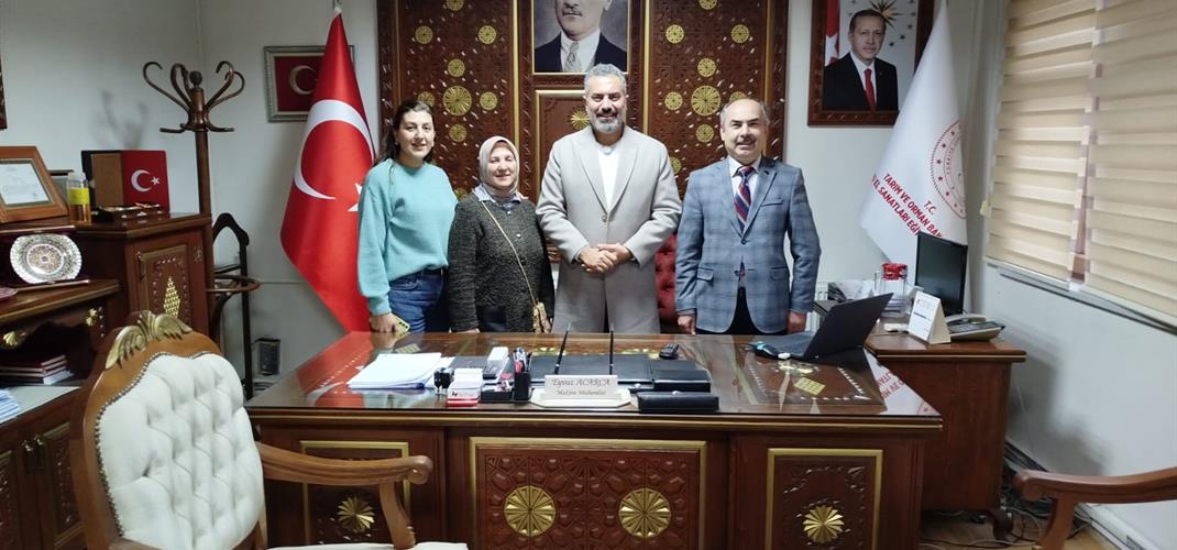 Her hafta cumartesi TRT1 de yayınlanan Turgay Başyayla ile Lezzetli Tavsiye programının çekimlerinin bir bölümü için Sanatçı Turgay BAŞYAYLA ve ekibi Müdürlüğümüzü ziyaret ettiler.